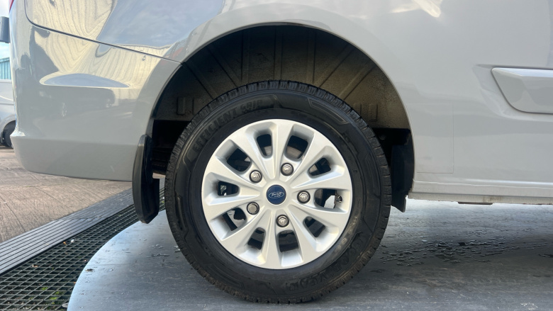 Ford Transit Custom 280 L1 Diesel Fwd 2.0 EcoBlue 130ps Low Roof Limited Van